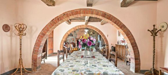 Casa de 4 dormitorios en Cortona, Italy No. 53535 8