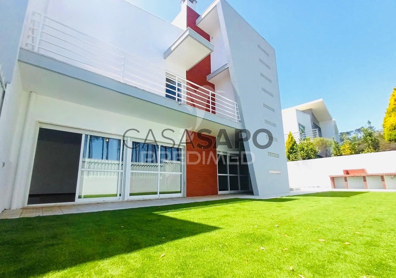 4 bedrooms House in Quarteira, Portugal No. 195797