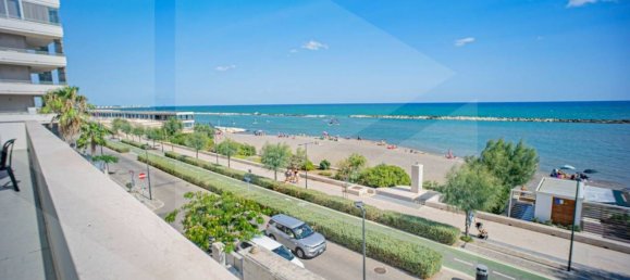 4 rooms Apartment in Bari, Italy No. 28735 17