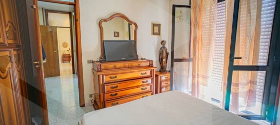 4 rooms Apartment in Bari, Italy No. 28735 26