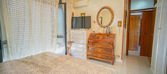 4 rooms Apartment in Bari, Italy No. 28735 34