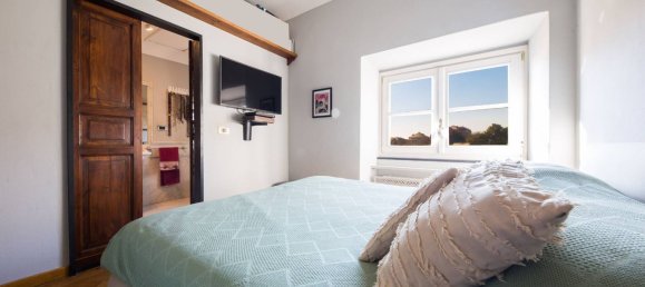 9 rooms Apartment in Genoa, Italy No. 180900 10