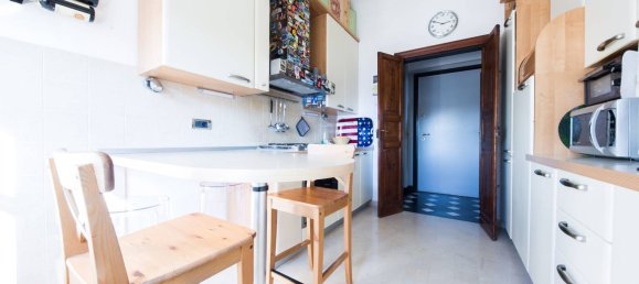 9 rooms Apartment in Genoa, Italy No. 180900 20