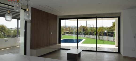 4 bedrooms Villa for sale in Paralimni, Ammochostos, Cyprus № 26826 11