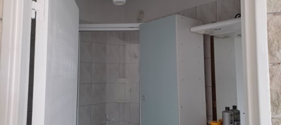 1 bedroom Apartment in Villejuif, France No. 283045 8