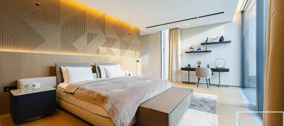 Villa de 5 dormitorios en Palm Jumeirah, UAE No. 112134 13