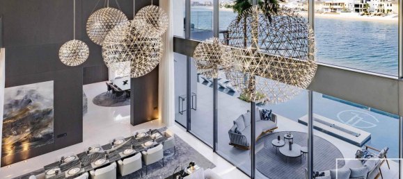 Villa de 5 dormitorios en Palm Jumeirah, UAE No. 112134 4