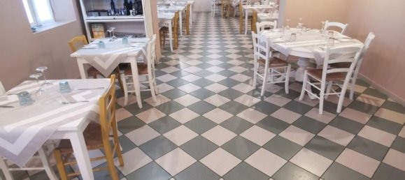 Коммерческая недвижимость с 5 комнатами в Монтодине, Италия № 92683 9