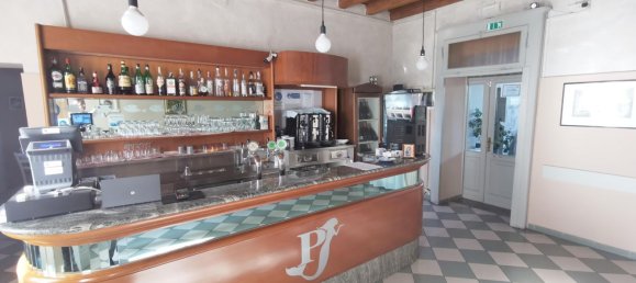 Коммерческая недвижимость с 5 комнатами в Монтодине, Италия № 92683 5