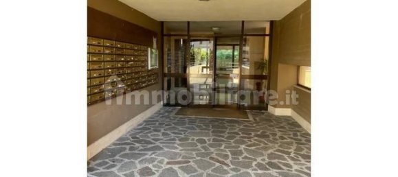 4 bedrooms Apartment in Rome, Italy No. 44143 3