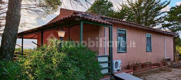 Вилла с 4 спальнями в Ното, Италия № 178965 2