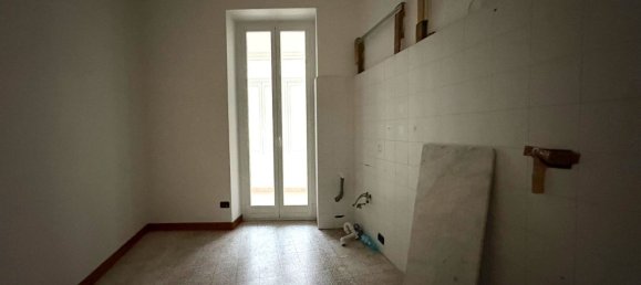 4-salle Appartement à Ventimiglia, Italy No. 199225 15