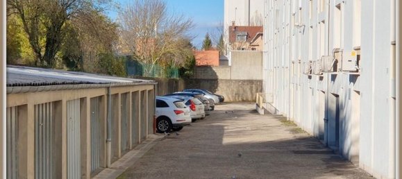 Квартира с 2 спальнями в Труа, Франция № 211380 12