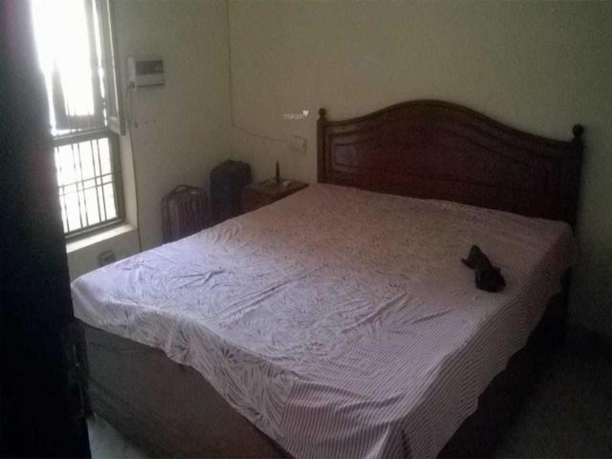 Casa T2 em Faridabad, India N.º 16453