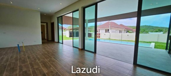 Villa de 3 dormitorios en Hua Hin, Thailand No. 26460 5