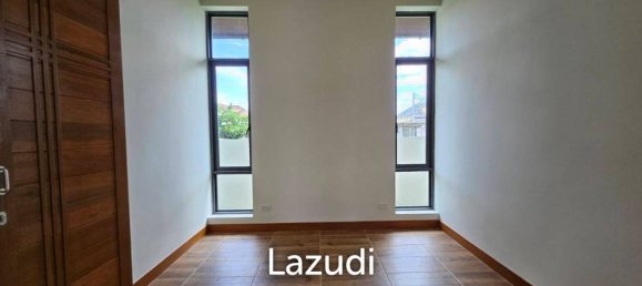 Villa de 3 dormitorios en Hua Hin, Thailand No. 26460 8