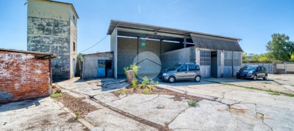 4-Zimmer Lagerhaus in Volvera, Italy, Nr. 257665 8