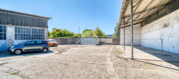 4-Zimmer Lagerhaus in Volvera, Italy, Nr. 257665 7