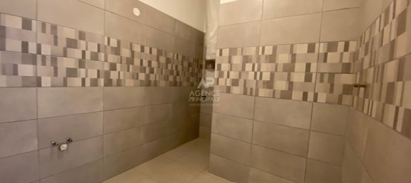 Propiedad comercial en Pontoise, France 72 m² No. 169581 7