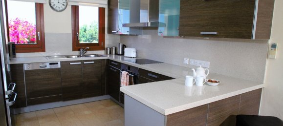 4 bedrooms Villa in Aphrodite Hills, Cyprus No. 22972 3