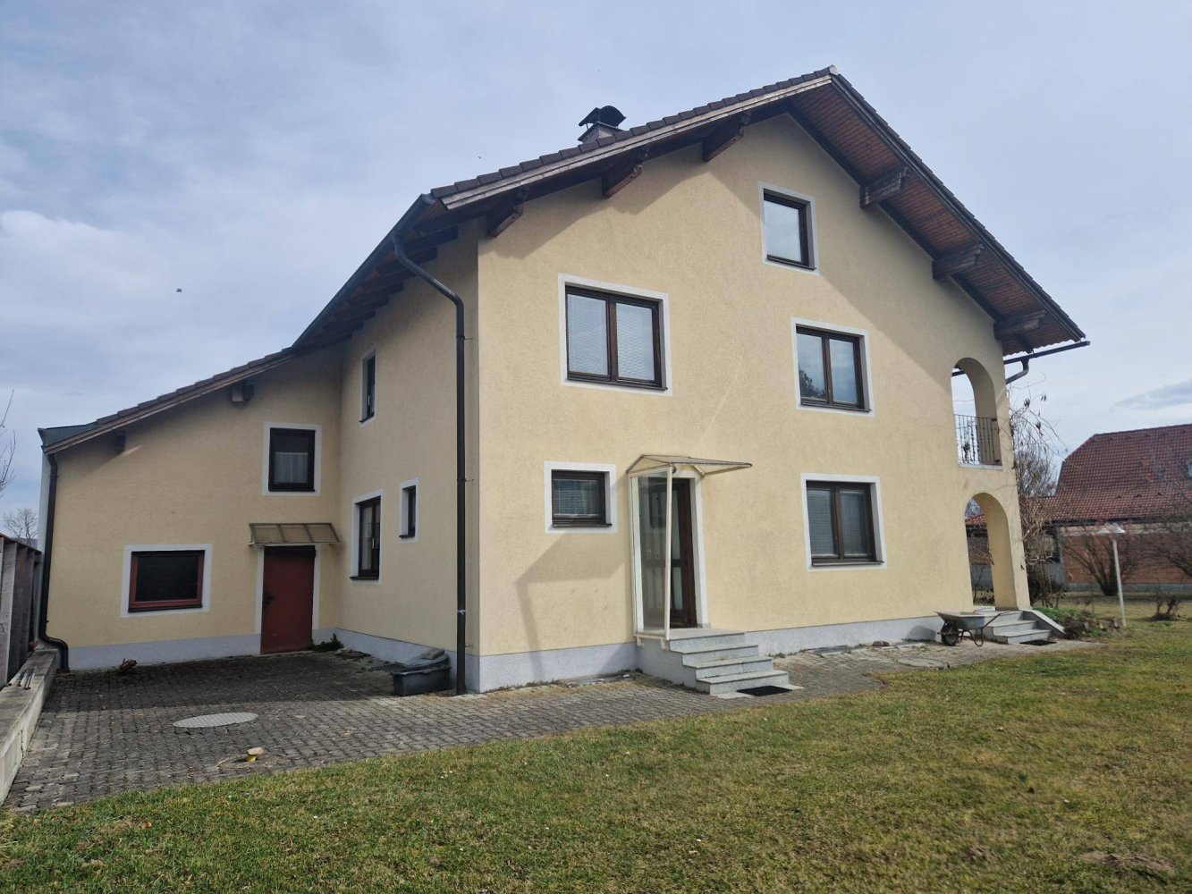 12 rooms House in Grossweikersdorf, Austria No. 140932