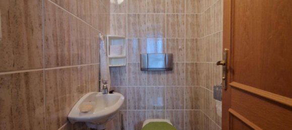 12 rooms House in Grossweikersdorf, Austria No. 140932 7