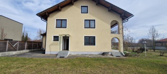 12 rooms House in Grossweikersdorf, Austria No. 140932 33