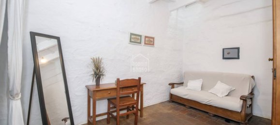 Villa de 4 dormitorios en Mahon, Spain No. 3748 8