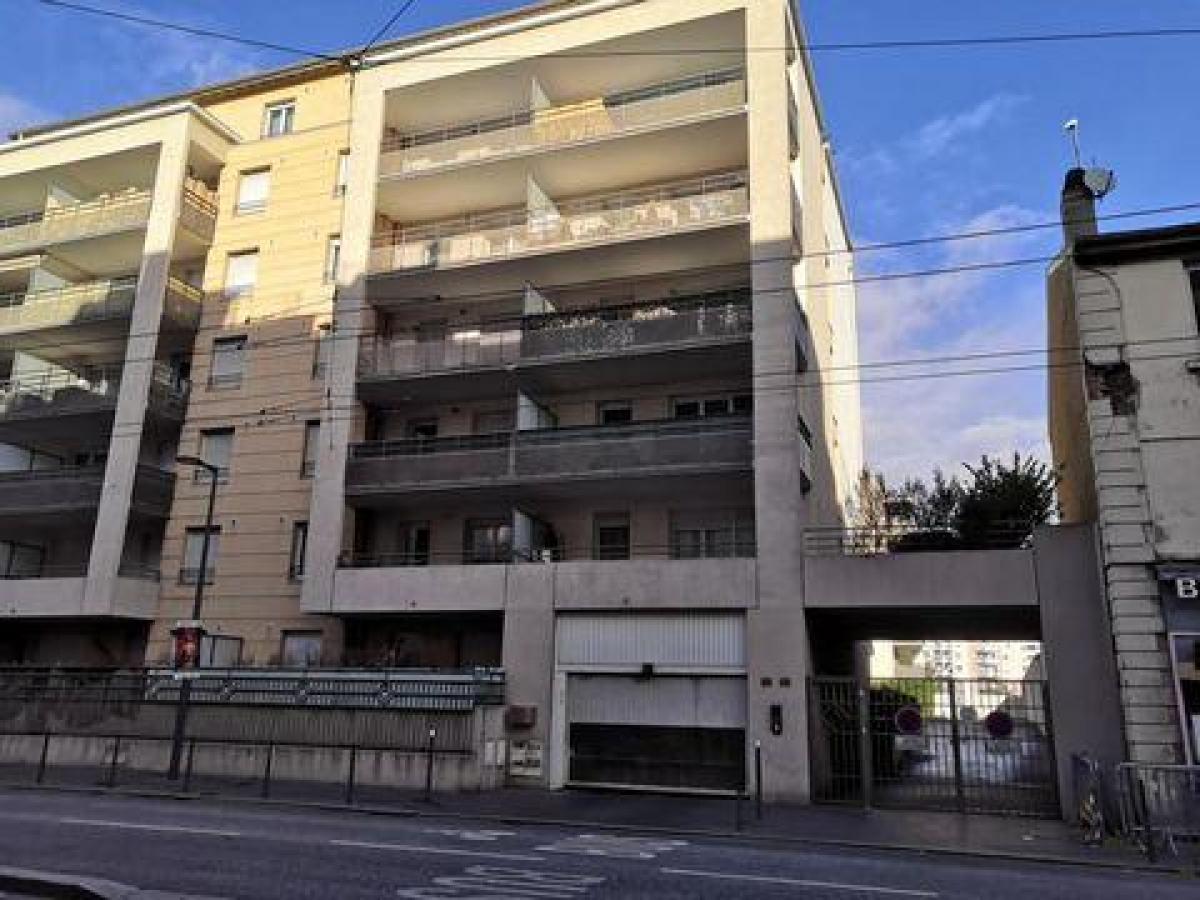 Студия в кондо  в Вилёрбан, Франция № 29059