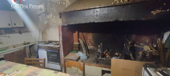 6 rooms House in Pontassieve, Italy No. 167315 15