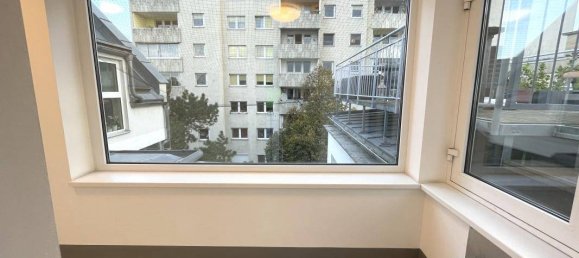 4 rooms Apartment in Penzing, Austria No. 19587 3