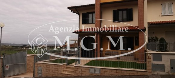 4 chambres Villa à Montopoli in Val d'Arno, Italy No. 163211 2