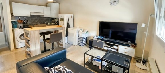 Studio in Sainte-Genevieve-des-Bois, France, Nr. 299450 2