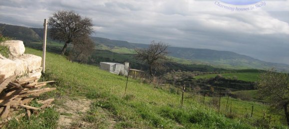 49658m² Land in Giarratana, Italy No. 237710 10