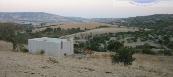 49658m² Land in Giarratana, Italy No. 237710 2