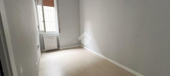 83m² Commercial property in Seregno, Italy No. 108897 13