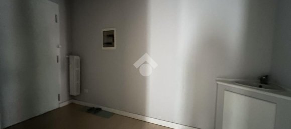 83m² Commercial property in Seregno, Italy No. 108897 12