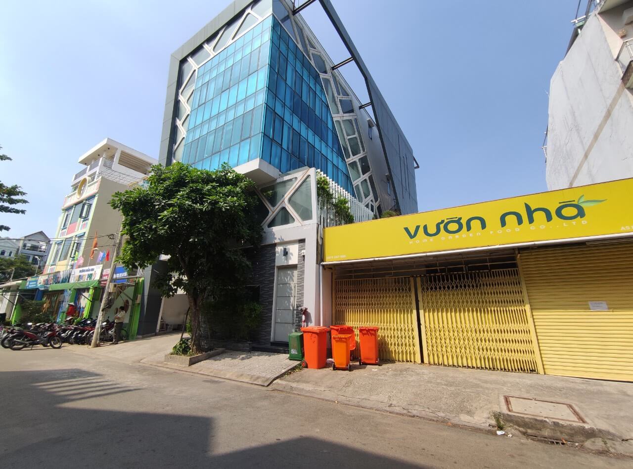 255m² Land in District 7, Vietnam No. 12973