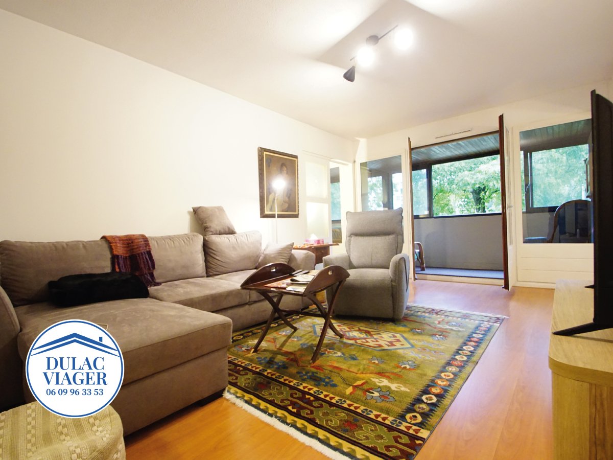 Apartamento de 2 dormitorios en Tarbes, France No. 198764