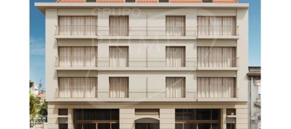 3 bedrooms Duplex in Porto, Portugal No. 151699 2