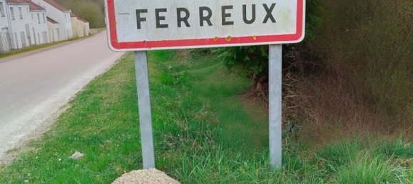 1187m² Land in Nogent-sur-Seine, France No. 48834 4