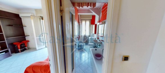 2 Schlafzimmer Wohnung in Milan, Italy, Nr. 360543 7