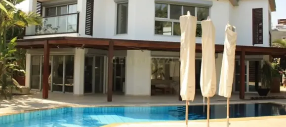 3 غرف نوم فيلا في Pyrgos, Cyprus رقم 527 5