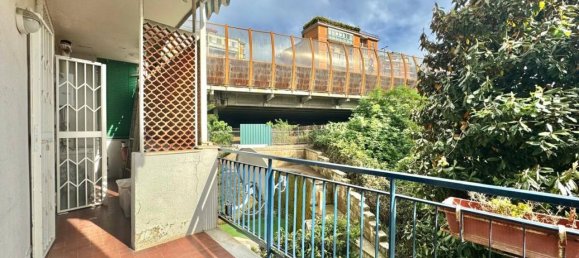 2 rooms Apartment in Naples, Italy No. 171605 8