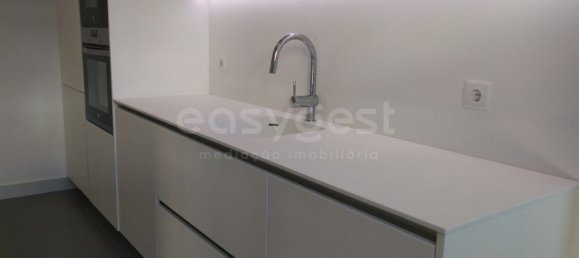 4 bedrooms Apartment in Porto, Portugal No. 78653 17