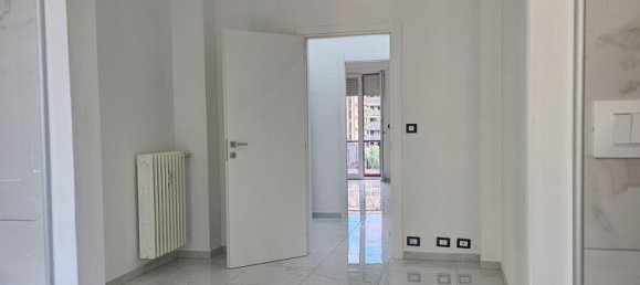 2 bedrooms Apartment in Turin, Italy No. 348654 13