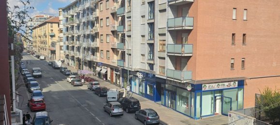 2 bedrooms Apartment in Turin, Italy No. 348654 9