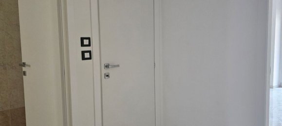 2 bedrooms Apartment in Turin, Italy No. 348654 16