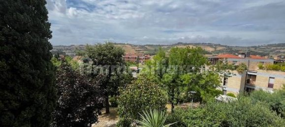 Casa de 3 dormitorios en Ancona, Italy No. 295760 21