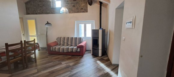 4 rooms House in Fivizzano, Italy No. 157425 10